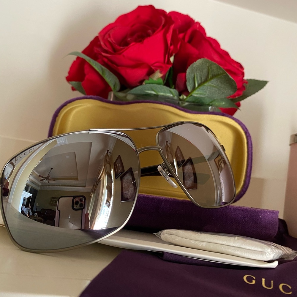 🔥Brand new GUCCI 66mm Navigator Sunglasses🔥